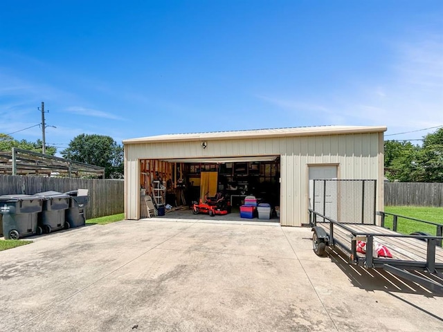 521 E Broadway St, Lexington, OK 73051 - view of detached garage