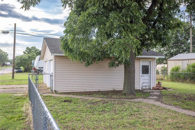 423 N Missouri St, Weatherford, OK 73669 - view of outdoor structure