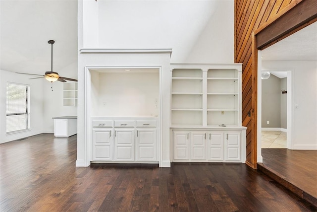 2416 Chimney Hill Ct, Edmond, OK 73034 - interior space featuring dark wood-style floors and a ceiling fan