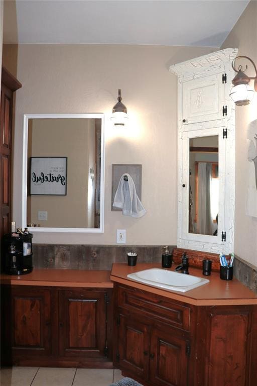 11800 Bryant Rd, Lexington, OK 73051 - bathroom featuring vanity and tile patterned floors