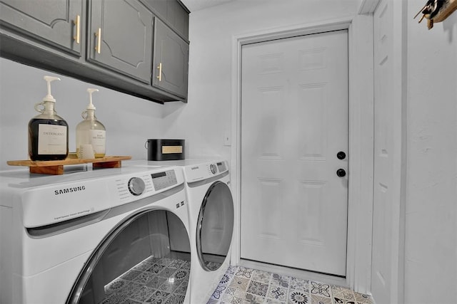 323 W 13th St, Snyder, OK 73566 - laundry area featuring cabinet space and separate washer and dryer