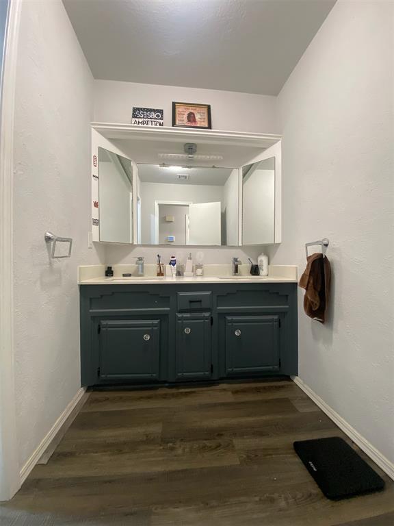 10220 Mantle Ln, Oklahoma City, OK 73162 - photo 15