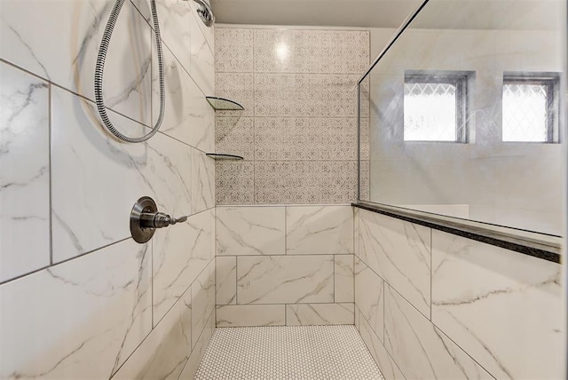 9021 NW 74th St, Yukon, OK 73099 - full bathroom featuring a tile shower