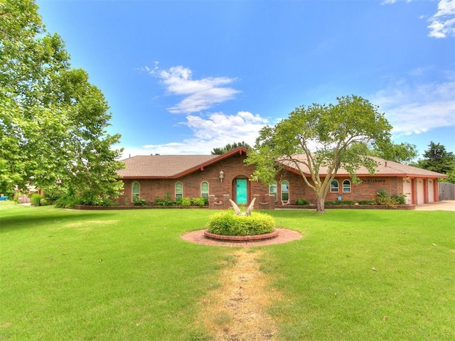 100 S Hickory Ln, Moore, OK 73160 - photo 1
