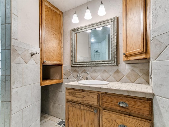 100 S Hickory Ln, Moore, OK 73160 - photo 29