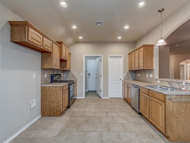 4513 SE 79th Ter, Oklahoma City, OK 73135 - kitchen featuring black / electric stove, stainless steel dishwasher, arched walkways, decorative backsplash, and recessed lighting