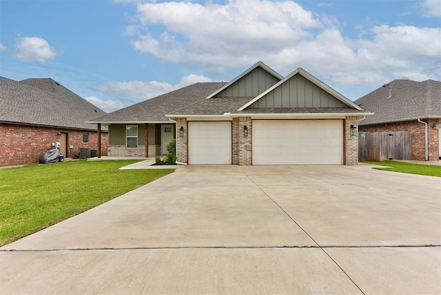 1404 N Wisteria Ter, Mustang, OK 73064 - photo 1