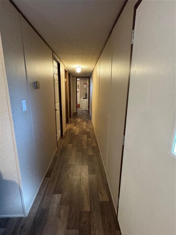 330633 E 875th Rd, Wellston, OK 74881 - hallway featuring dark wood finished floors