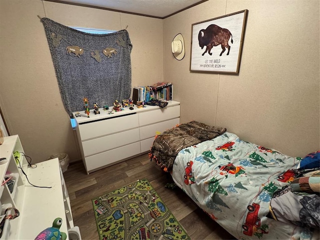330633 E 875th Rd, Wellston, OK 74881 - bedroom with wood finished floors