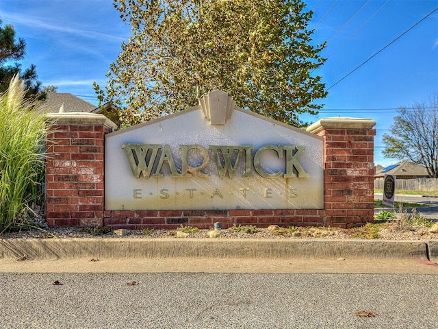 6317 Hyde Park Dr, Oklahoma City, OK 73162 - photo 49
