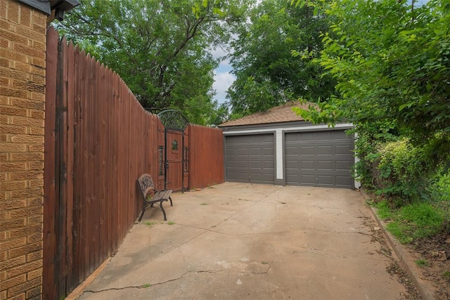 217 NW 30th St, Oklahoma City, OK 73118 - view of detached garage
