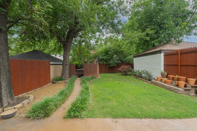 217 NW 30th St, Oklahoma City, OK 73118 - view of fenced backyard