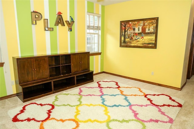 16721 Village Garden Dr, Edmond, OK 73012 - mudroom featuring carpet and baseboards