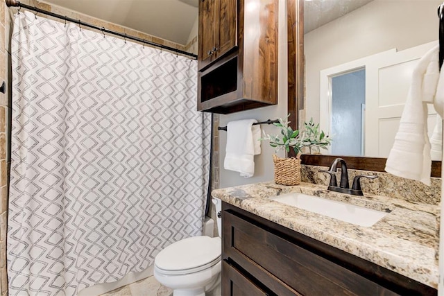 7600 Walk In The Park Dr, Edmond, OK 73034 - full bath with vanity and curtained shower