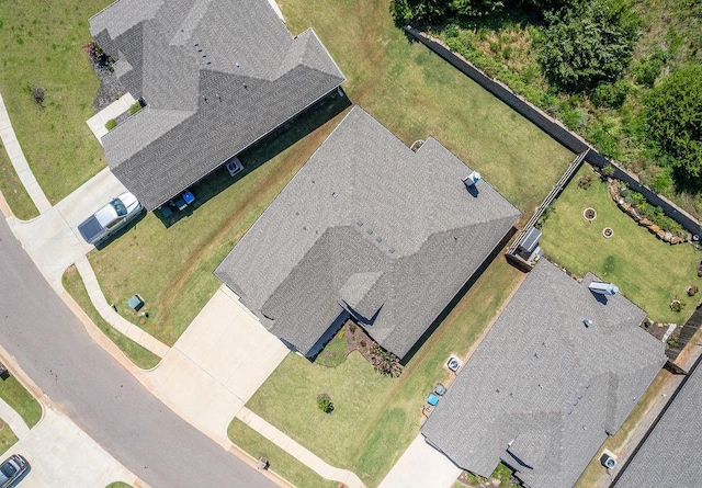 8301 Lambert Way, Edmond, OK 73034 - photo 37
