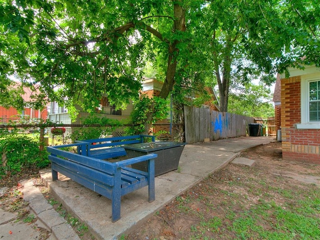 2016 Hardin Dr, Oklahoma City, OK 73111 - view of yard