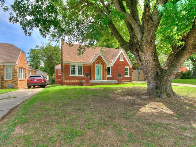 2016 Hardin Dr, Oklahoma City, OK 73111 - view of front of property featuring brick siding