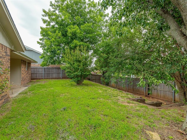 10428 Fairfax Ln, Yukon, OK 73099 - view of fenced backyard