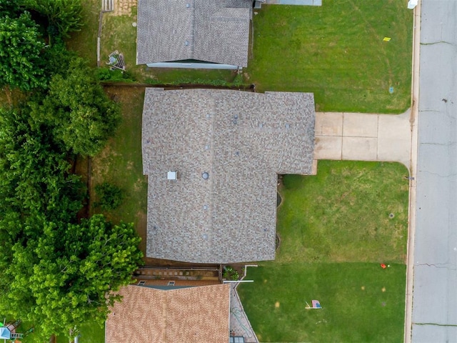 10428 Fairfax Ln, Yukon, OK 73099 - bird's eye view