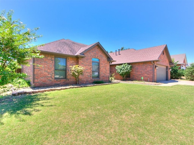 1309 Nottingham Cir, Shawnee, OK 74804 - photo 1