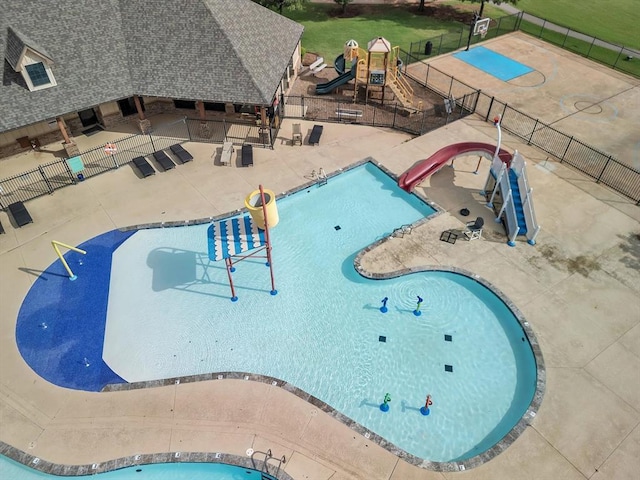 18716 Lazy Grove Dr, Edmond, OK 73012 - community pool featuring a water slide