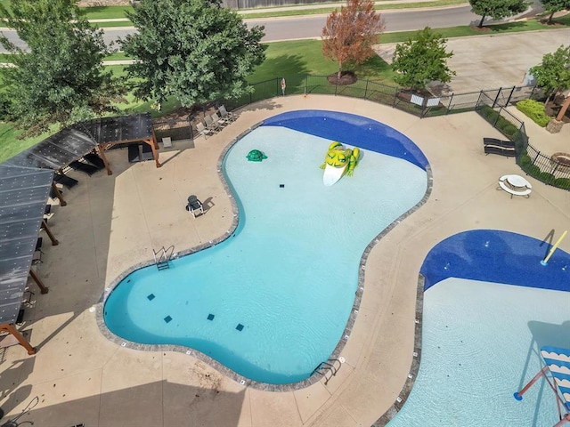 18716 Lazy Grove Dr, Edmond, OK 73012 - view of community pool
