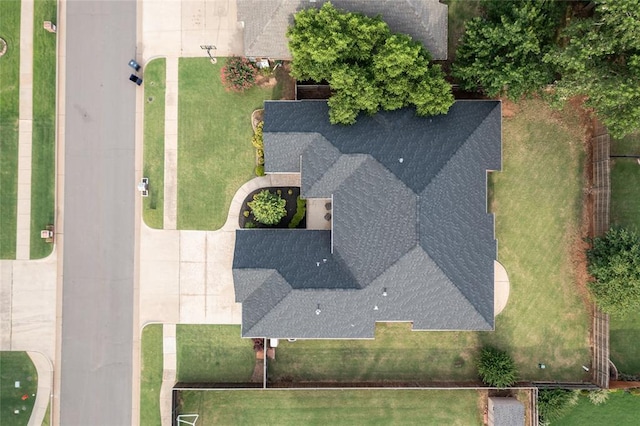 1704 NW 171st St, Edmond, OK 73012 - aerial view of property and surrounding area