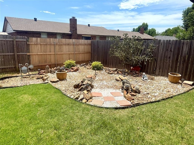 2608 SW 93rd, Oklahoma City, OK 73159 - view of yard