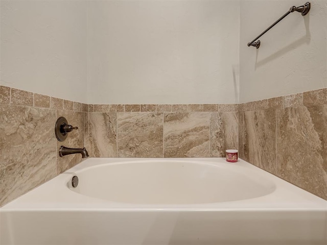 4800 Stelens Ct, Norman, OK 73071 - bathroom with a garden tub