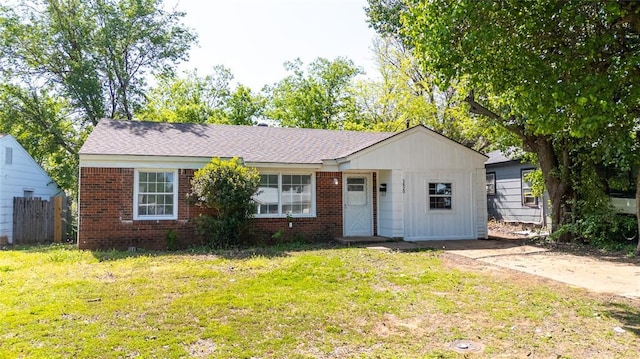 3820 SE 23rd St, Del City, OK 73115 - view of front of house featuring brick siding