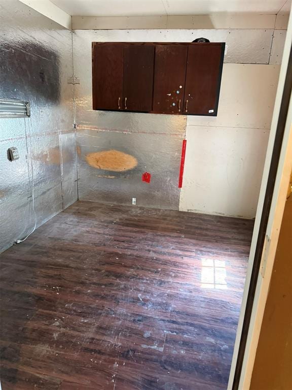 2338 NW 21st St, Oklahoma City, OK 73107 - unfurnished room featuring wood-type flooring
