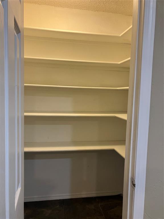 9105 Oak Creek Dr, Midwest City, OK 73130 - view of pantry