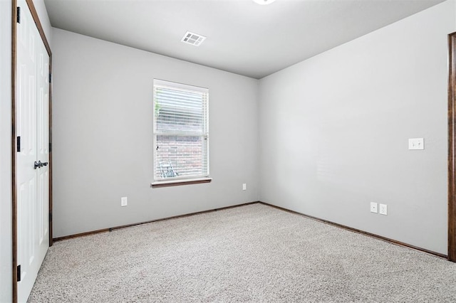 9024 NW 79th Ter, Yukon, OK 73099 - empty room with carpet floors