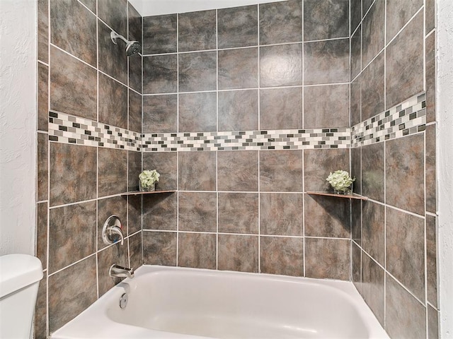 17 Pueblo, Edmond, OK 73013 - bathroom featuring toilet and tub / shower combination
