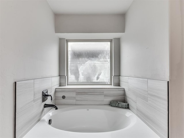 11604 SW 9th St, Yukon, OK 73099 - full bathroom with a garden tub