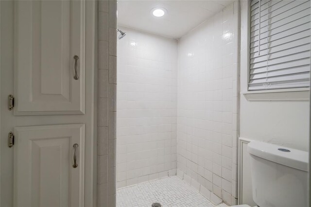 7913 Debar Cir, Oklahoma City, OK 73132 - full bath with a stall shower
