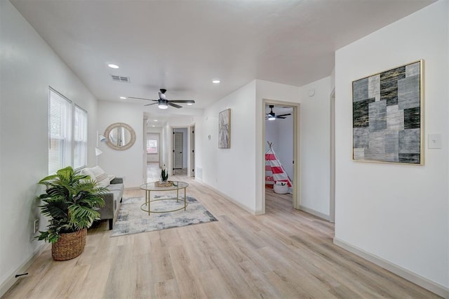 800 SW 26th St, Oklahoma City, OK 73109 - living room with light wood-style floors, a ceiling fan, and recessed lighting