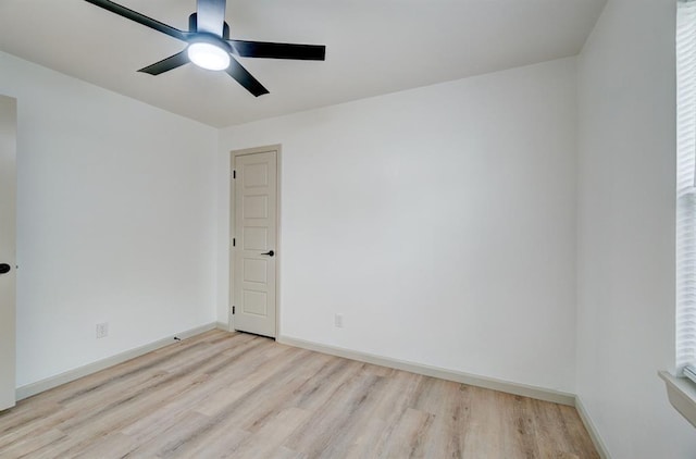 800 SW 26th St, Oklahoma City, OK 73109 - empty room with wood finished floors and ceiling fan