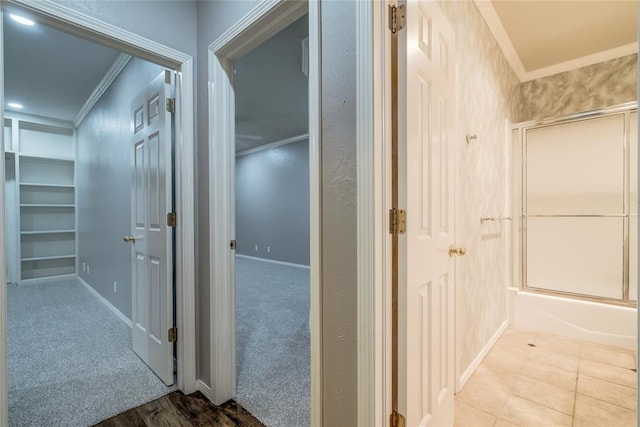 1900 NW 159th Pl, Edmond, OK 73013 - corridor featuring ornamental molding