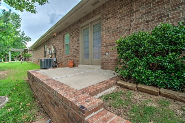 1900 NW 159th Pl, Edmond, OK 73013 - view of patio / terrace