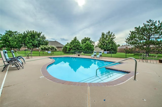 1900 NW 159th Pl, Edmond, OK 73013 - community pool featuring a patio