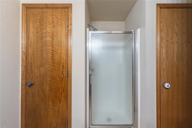 2728 SE 93rd St, Moore, OK 73160 - bathroom with a shower stall