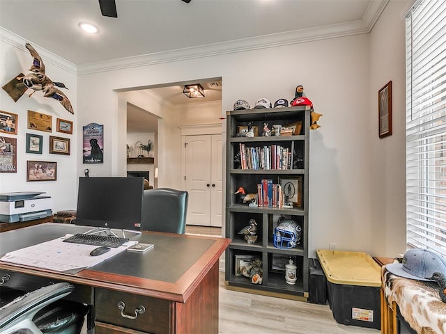 11712 Muirfield Ln, Guthrie, OK 73044 - home office featuring light wood-style floors, crown molding, and a ceiling fan