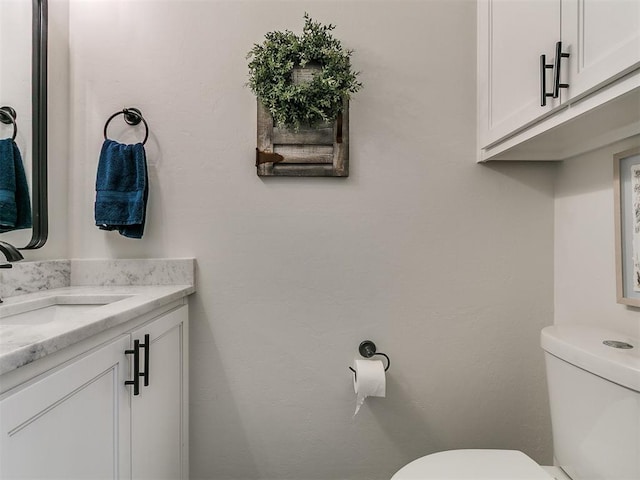 11712 Muirfield Ln, Guthrie, OK 73044 - bathroom with toilet and vanity