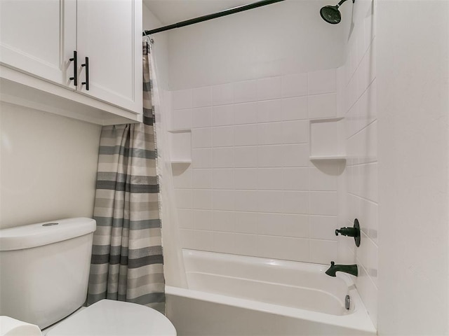 11712 Muirfield Ln, Guthrie, OK 73044 - full bathroom with toilet and shower / bathtub combination with curtain