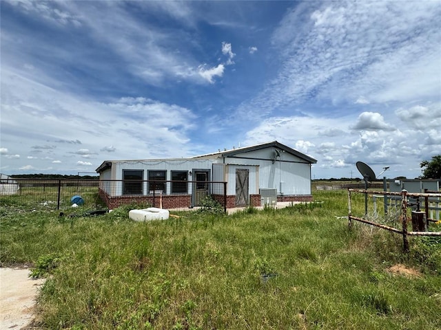 17871 E 1200th Rd, Erick, OK 73645 - view of front of home with brick siding