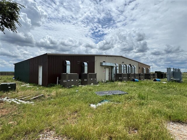 17871 E 1200th Rd, Erick, OK 73645 - view of outdoor structure