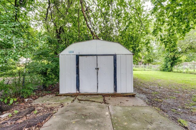 516 E Rickenbacker Dr, Midwest City, OK 73110 - photo 45