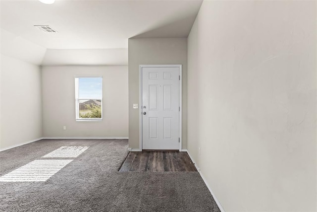 11501 Ruger Rd, Yukon, OK 73099 - carpeted foyer with baseboards