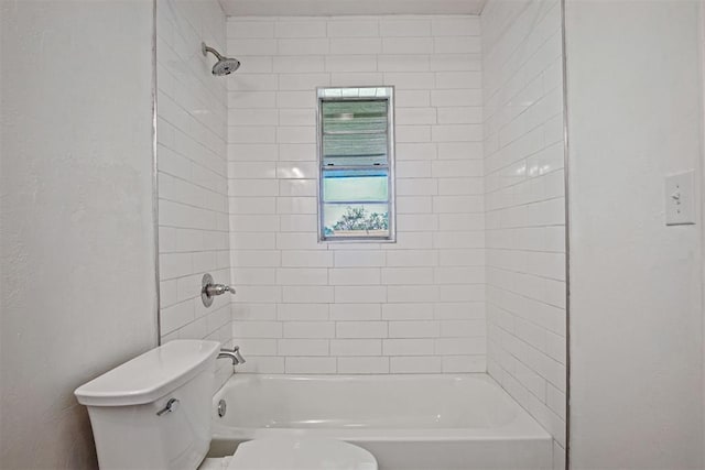312 Jon St, Guthrie, OK 73044 - full bath with shower / bath combination